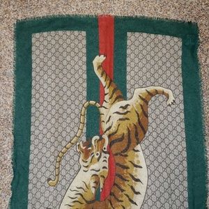 Gucci Tiger Scarf